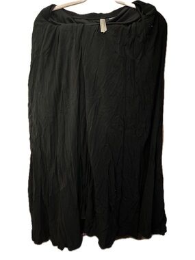 Penningtons Black Crinkle Maxi Skirt